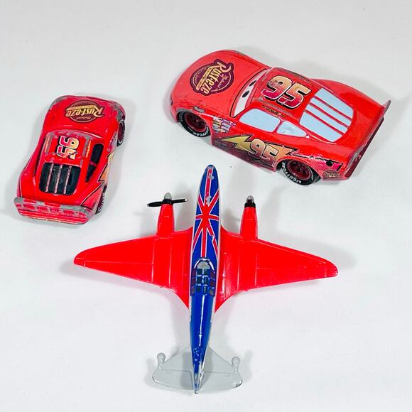 Disney Pixar Cars Lot of 7 Diecast Metal Mixed Character Car Toys McQueen Hudson - Picture 3 of 13